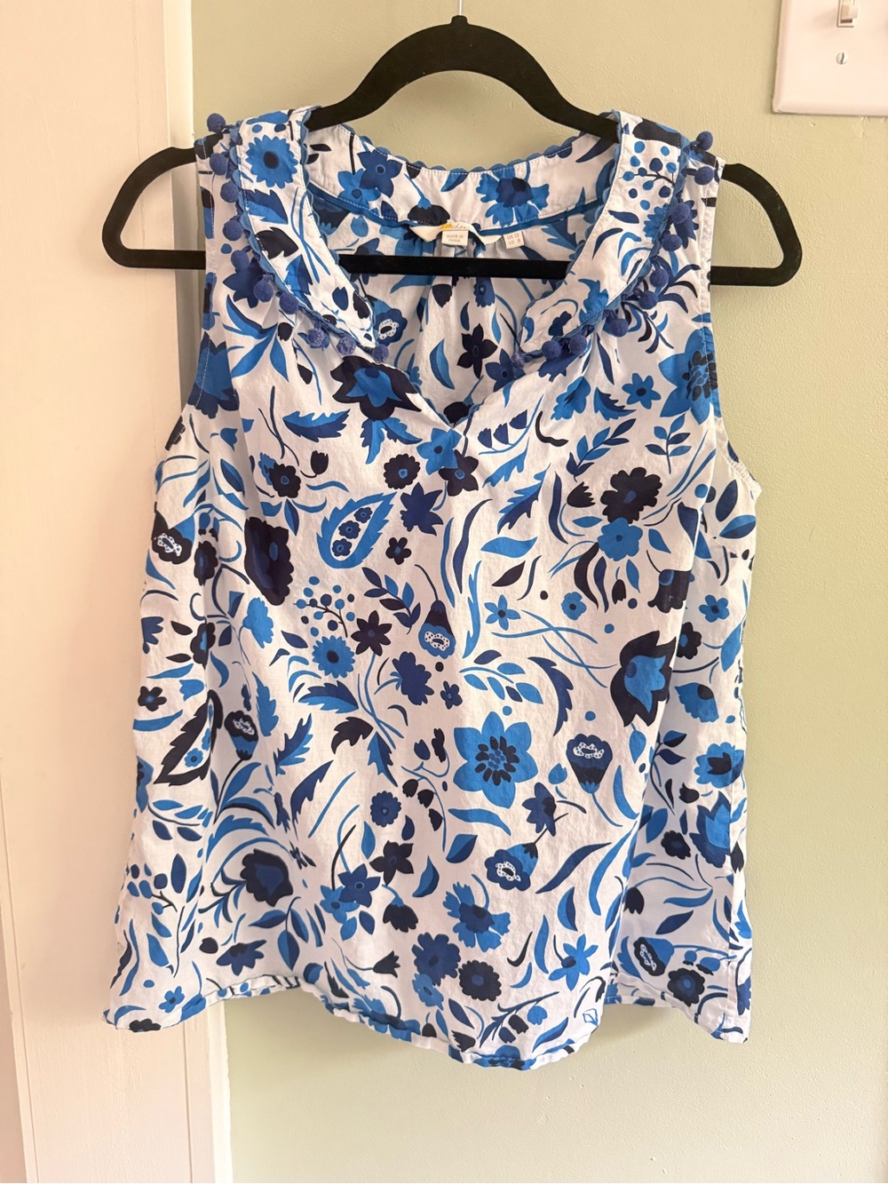 Boden Blue & White Floral Ruffle-Trim Sleeveless Camisole